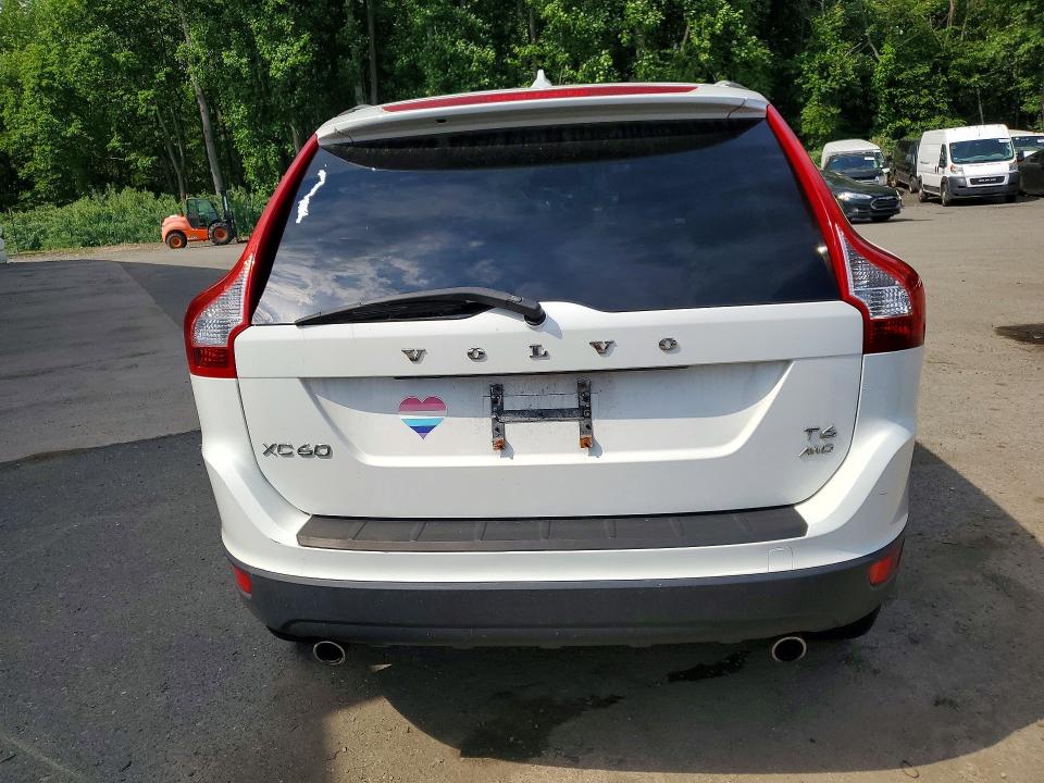 2013 Volvo VIN YV4902DZ2D2439221 COPART salvage auction — MINOR DENT/SCRATCHES, Ma - Certificate Of Title (P), sold $1,550 on 2026-07-14 (photo 6)