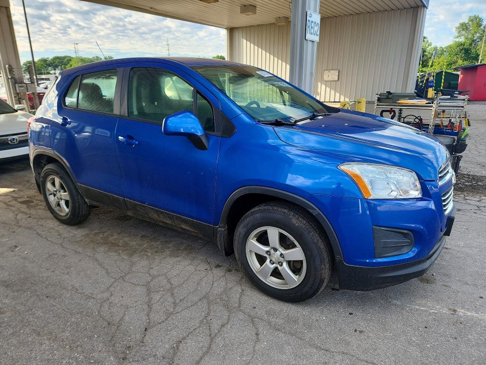 2016 Chevrolet Trax VIN KL7CJNSB5GB565975 COPART salvage auction — SIDE, Oh - Certificate Of Title, sold $1,400 on 2026-07-06 (photo 4)