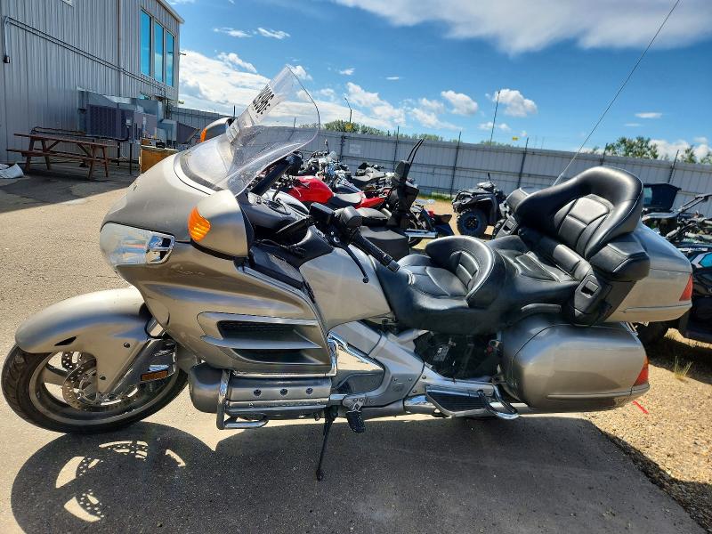 2003 Honda Gl1800 VIN 1HFSC47593A201053 COPART salvage auction — SIDE, Ab - Bos - Salvage, sold $1,750 on 2026-07-02 (photo 3)