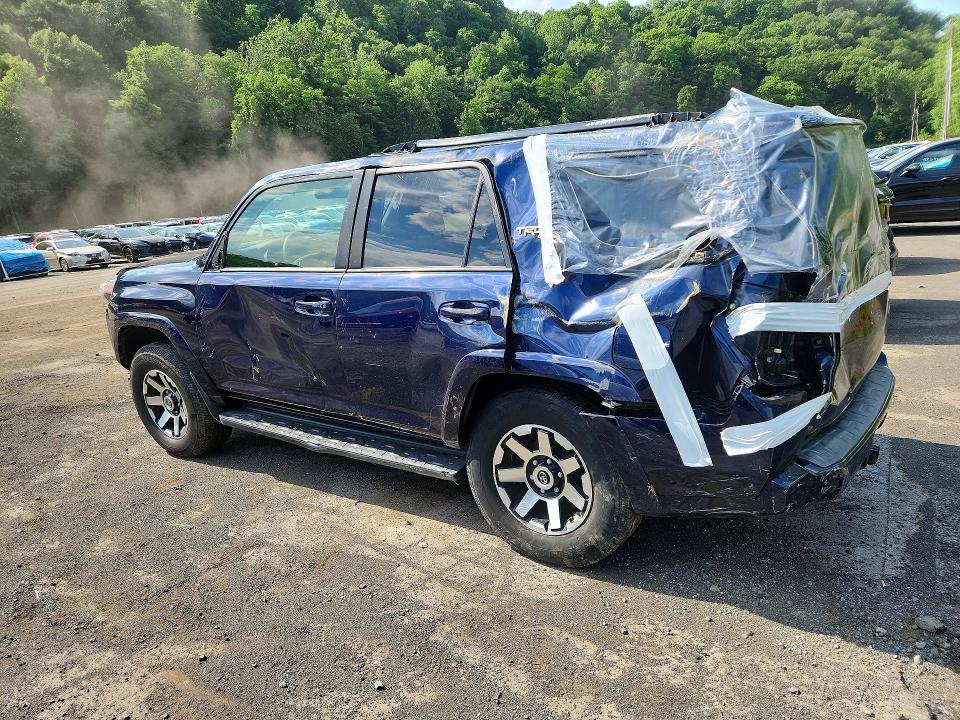 2019 Toyota 4runner VIN JTEBU5JR9K5610939 COPART salvage auction — REAR END, Nj - Cert Of Title-Salvage, sold $8,800 on 2026-07-27 (photo 2)