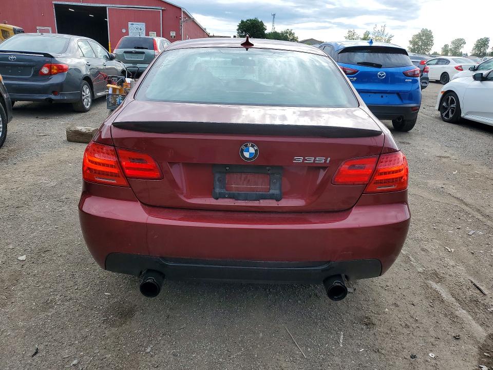 2011 BMW 3er VIN WBAKF9C59BE672175 COPART salvage auction — SIDE, On - Permit No Brand - Unfit, sold $2,650 on 2026-07-09 (photo 6)
