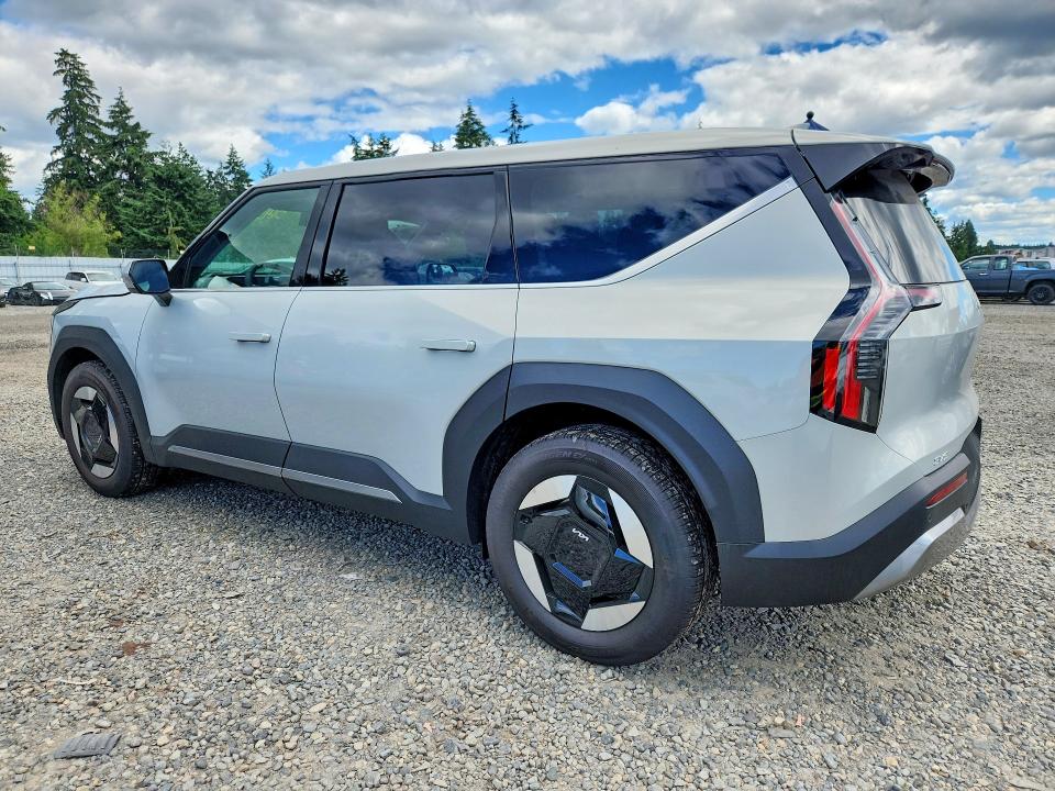 2026 Kia VIN 5XYAA5S22TG016504 COPART salvage auction — FRONT END, Wa - Bill Of Sale, sold $11,300 on 2026-07-14 (photo 2)