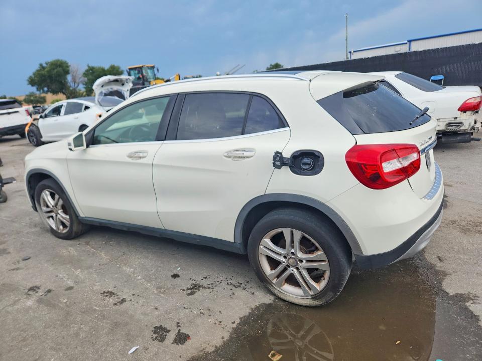 2016 Mercedes-benz Gla-klasse VIN WDCTG4GB6GJ201701 COPART salvage auction — MINOR DENT/SCRATCHES, In - Certificate Of Title, sold $4,100 on 2026-07-28 (photo 2)
