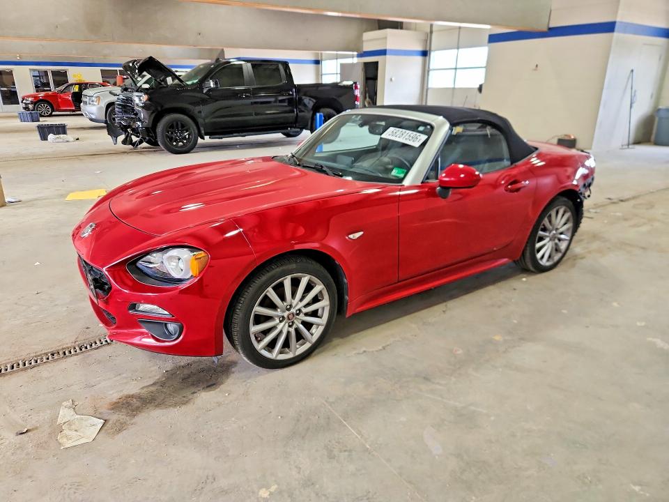 2020 Fiat 124 spider VIN JC1NFAEK2L0144087 — COPART salvage auction photo