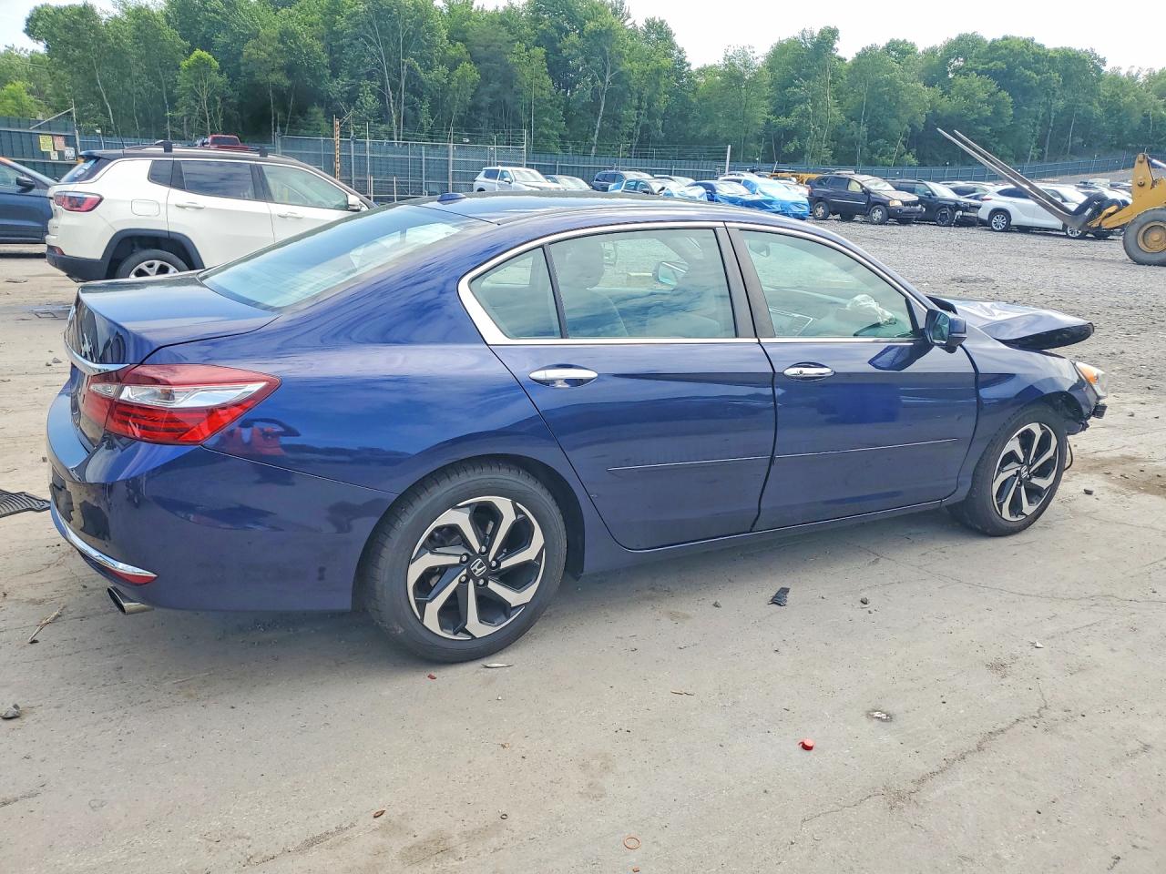2017 Honda Accord VIN 1HGCR2F75HA292013 COPART salvage auction — Front End, PA - CERTIFICATE OF SALVAGE, sold $4,150 on 2026-07-01 (photo 3)