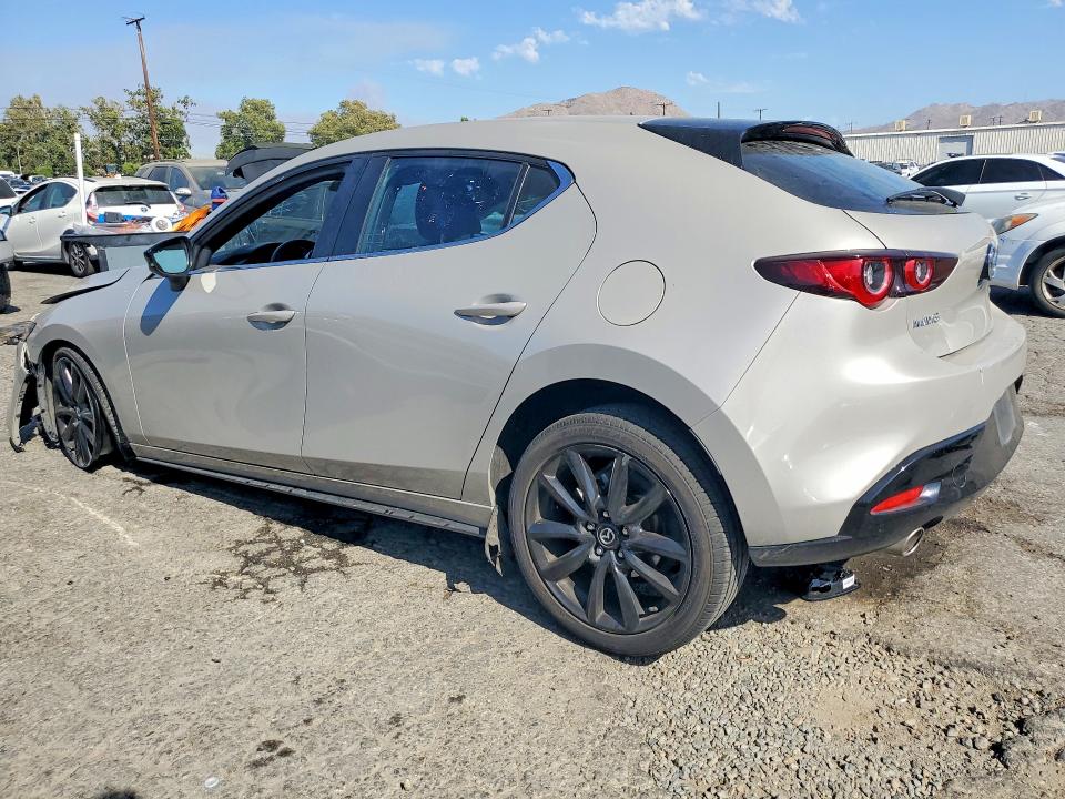 2025 Mazda 3 VIN JM1BPAKM1S1752832 COPART salvage auction — FRONT END, Fl - Dlr Only Cert Of Destruction, sold $2,500 on 2026-07-30 (photo 2)