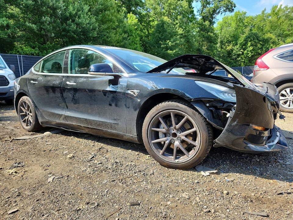 2019 Tesla Model 3 VIN 5YJ3E1EA8KF198692 COPART salvage auction — FRONT END, Md - Parts Only-No Title Letter, sold $1,600 on 2026-07-28 (photo 4)