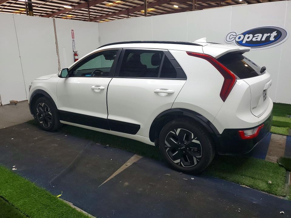 2023 Kia Niro VIN KNDCR3L1XP5071454 COPART salvage auction — FRONT END, Fl - Certificate Of Title, sold $10,600 on 2026-07-06 (photo 2)