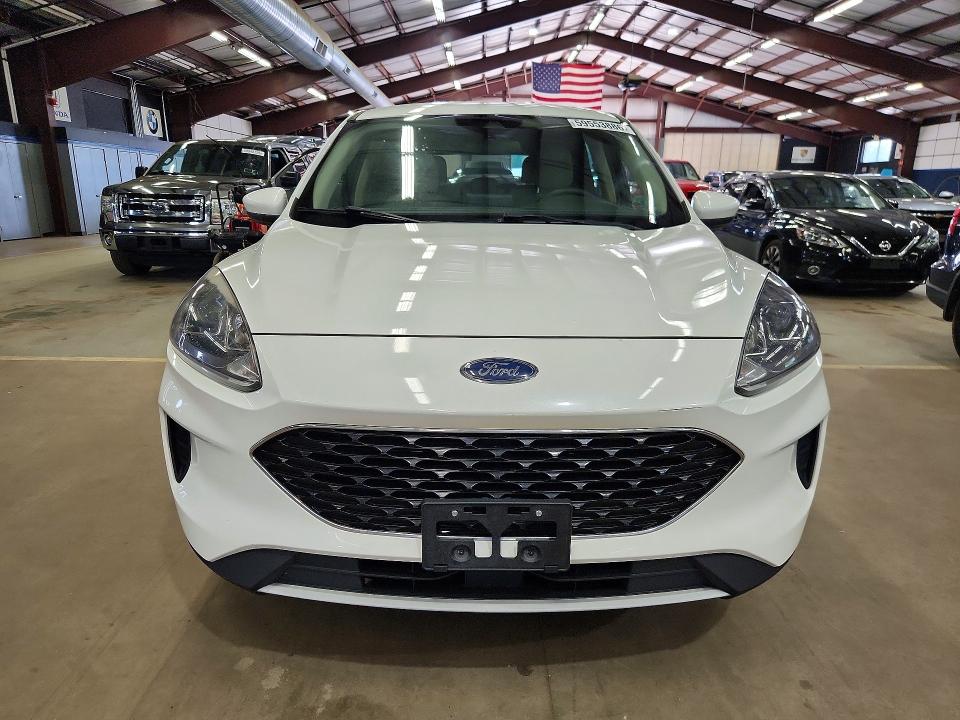 2020 Ford Escape VIN 1FMCU9G63LUB46496 COPART salvage auction — MINOR DENT/SCRATCHES, Wv - Certificate Of Title (P), sold $5,000 on 2026-07-10 (photo 5)