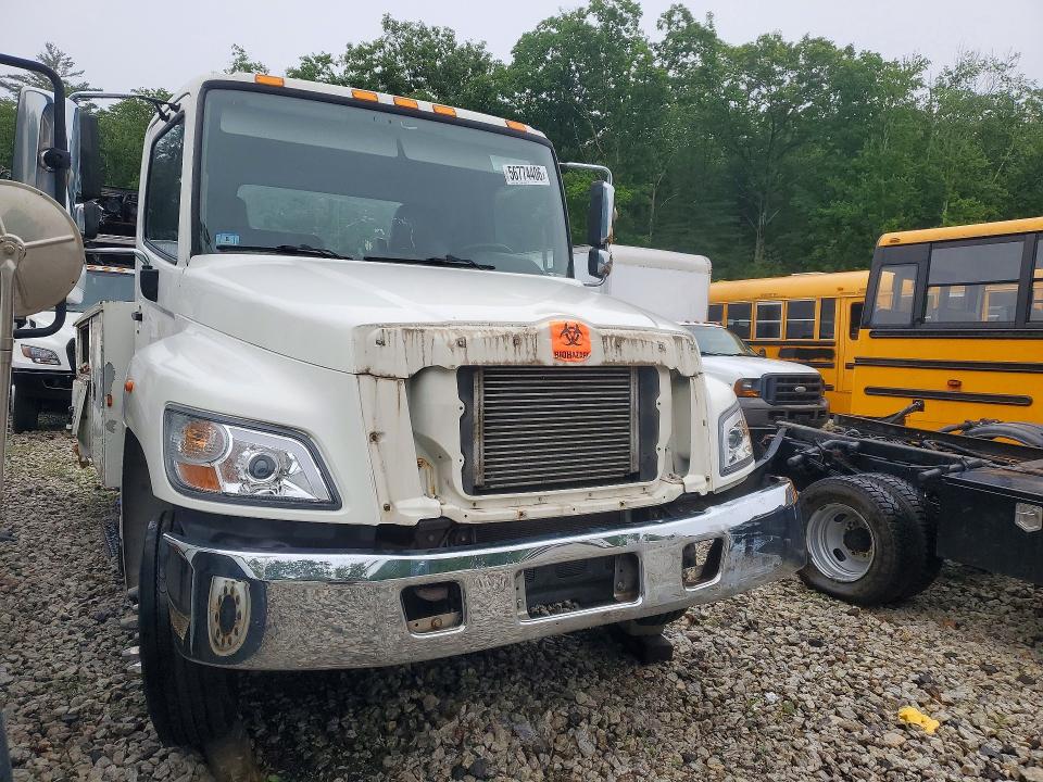 2015 Hino 222 VIN 5PVNE8JP3F4S51016 COPART salvage auction — REAR END, MA - CERT OF TITLE-SALVAGE, sold $350 on 2026-07-22 (photo 4)