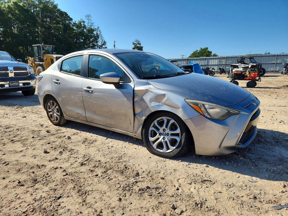 2016 Scion Ia VIN 3MYDLBZV0GY106307 COPART salvage auction — SIDE, Fl - Cert Of Title Slvg Rebuildable, sold $1,550 on 2026-07-10 (photo 4)