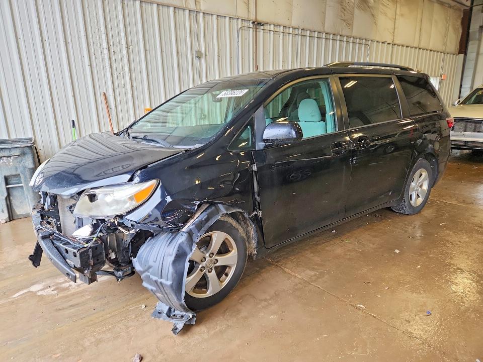 2017 Toyota Sienna VIN 5TDKZ3DC2HS792570 COPART salvage auction — FRONT END, Wi - Junked Vehicle Bill Of Sale, sold $1,750 on 2026-07-06 (photo 1)