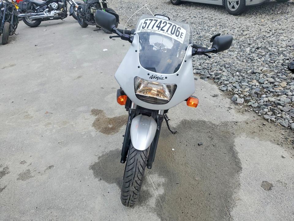 2004 Kawasaki Ex500 VIN JKAEXVD1X4A086235 COPART salvage auction — NORMAL WEAR, Ma - Certificate Of Title, sold $475 on 2026-07-06 (photo 2)
