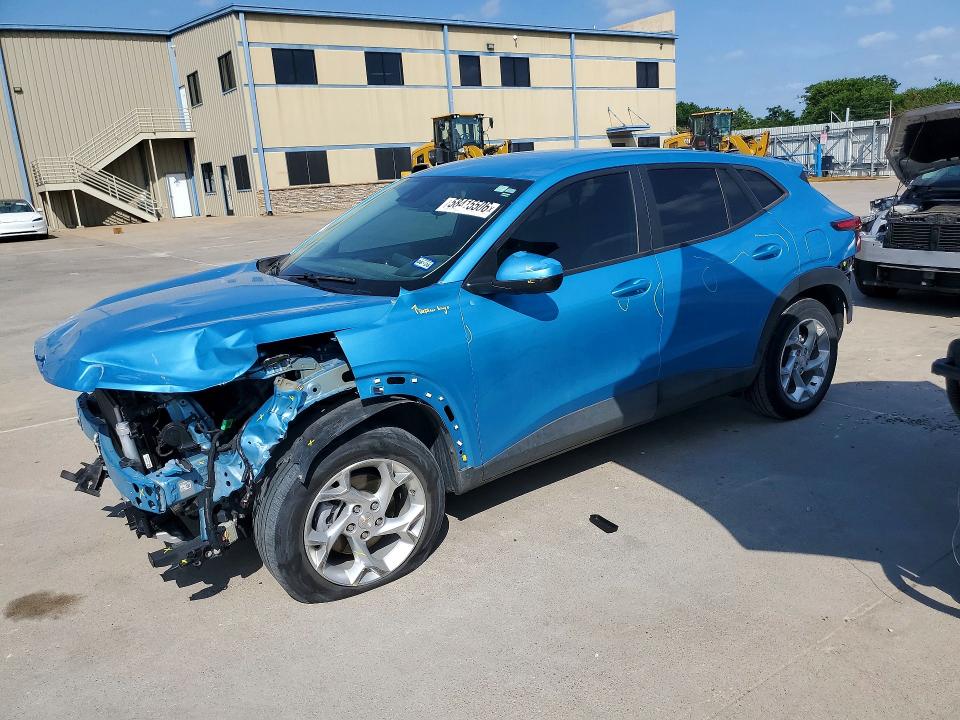 2025 Chevrolet Trax VIN KL77LFEP3SC033944 COPART salvage auction — FRONT END, Tx - Salvage Vehicle Title, sold $2,750 on 2026-07-27 (photo 1)