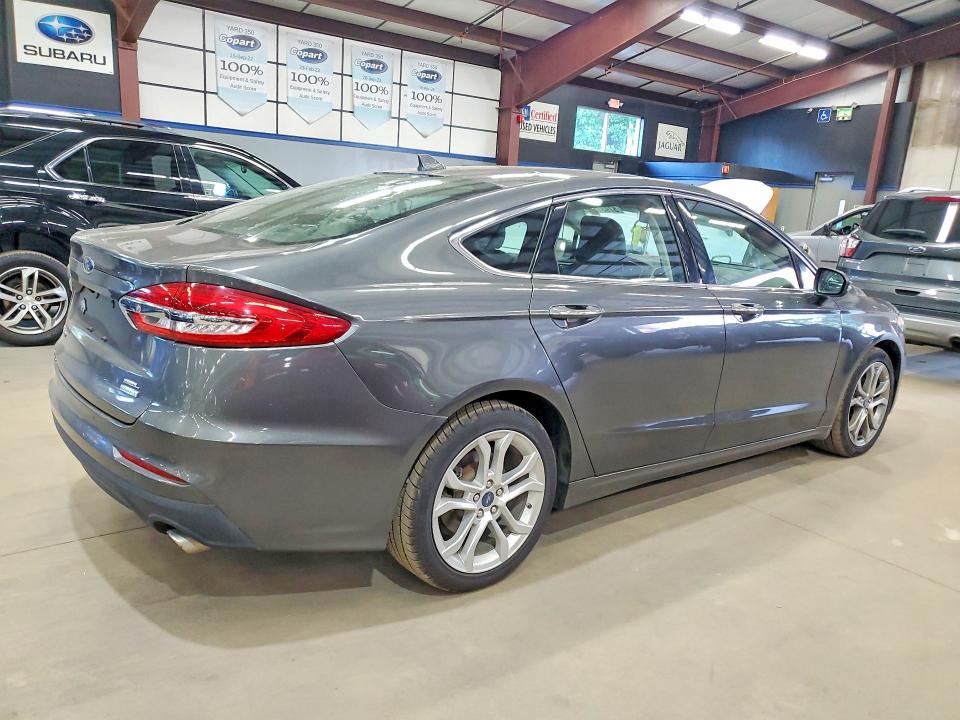 2019 Ford Fusion VIN 3FA6P0CD2KR110383 COPART salvage auction — MINOR DENT/SCRATCHES, AR - CERTIFICATE OF TITLE (P), sold $4,450 on 2026-07-02 (photo 3)