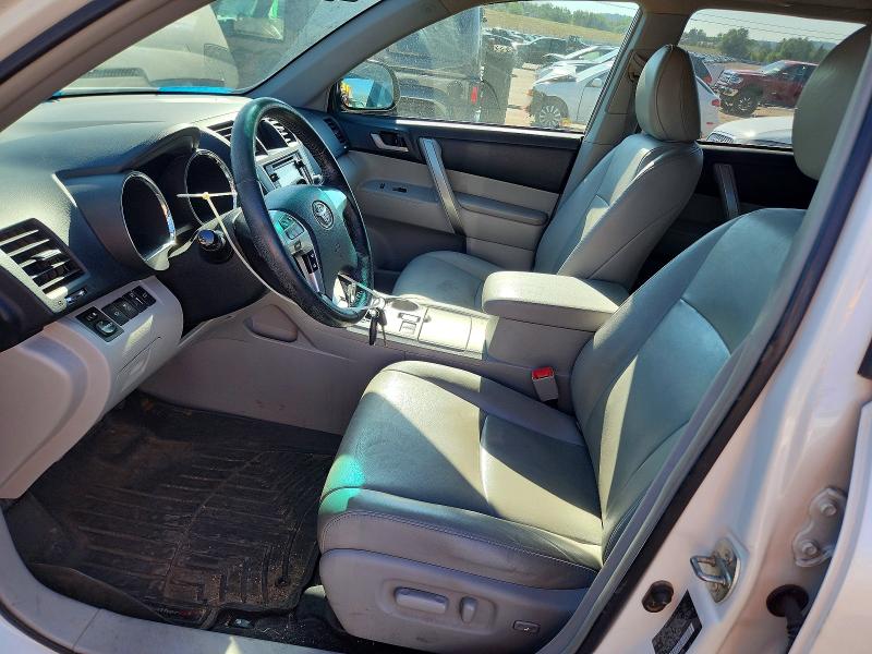 2013 Toyota Highlander VIN 5TDBK3EH1DS220463 COPART salvage auction — UNDERCARRIAGE, CO - DIS/DLR/EXP ONLY CLEAN TITLE, sold $2,800 on 2026-07-27 (photo 7)