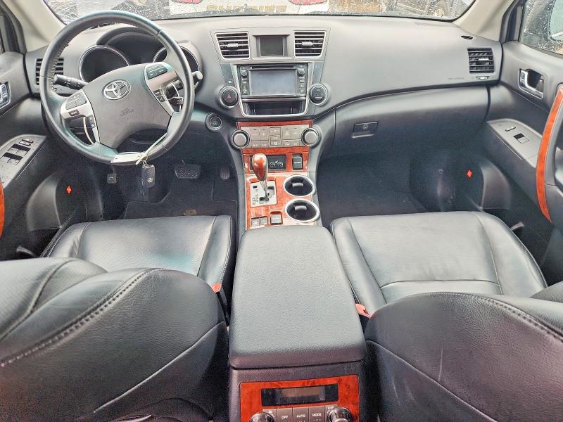 2013 Toyota Highlander VIN 5TDDK3EH3DS264215 COPART salvage auction — FRONT END, Il - Salvage Certificate, sold $4,400 on 2026-07-28 (photo 8)