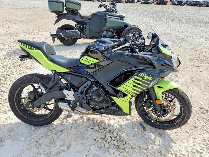 2026 Kawasaki Ex VIN ML5EXEP16TDAH1206 COPART salvage auction — SIDE, TX - SALVAGE VEHICLE TITLE (P), sold $2,150 on 2026-07-30 (photo 1)