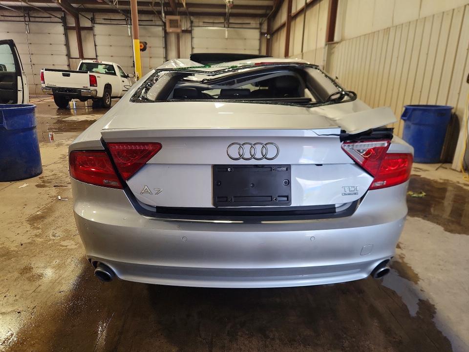 2015 Audi A7 VIN WAUWMAFC5FN009145 COPART salvage auction — ROOF, Pa - Certificate Of Salvage, sold $6,000 on 2026-07-14 (photo 6)