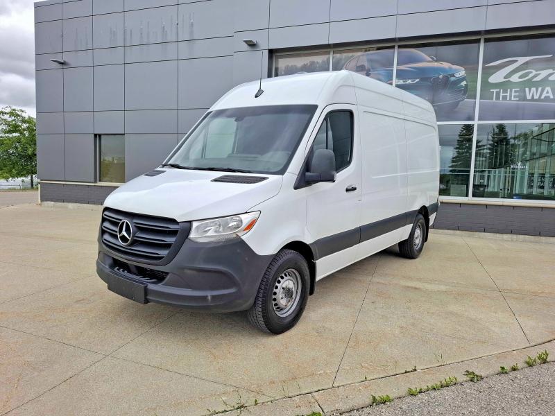 2021 Mercedes-benz VIN W1Y4DBHY4MP333208 COPART salvage auction — NORMAL WEAR, On - Permit No Brand - Unfit (P), sold $5,700 on 2026-07-03 (photo 2)