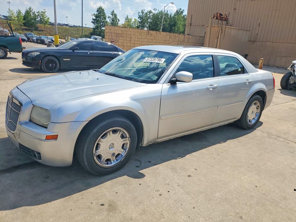 2005 Chrysler 300 VIN 2C3JA53G15H141562 COPART salvage auction — FRONT END, Sc - Cert Of Title-Salvage, sold $250 on 2026-07-17 (photo 1)