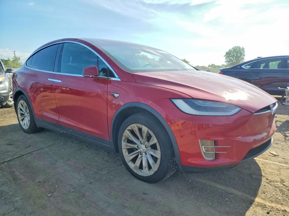 2019 Tesla Model x VIN 5YJXCBE25KF197361 COPART salvage auction — HAIL, Oh - Cert Of Title-Salvage, sold $11,100 on 2026-07-06 (photo 4)