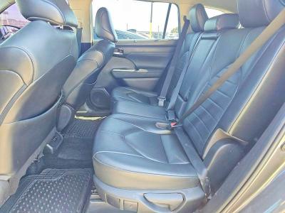 2021 Toyota Highlander VIN 5TDGZRAH5MS520758 COPART salvage auction — MINOR DENT/SCRATCHES, CA - DIS/DLR/EXP ONLY CLEAN TITLE, sold $16,900 on 2026-07-20 (photo 6)