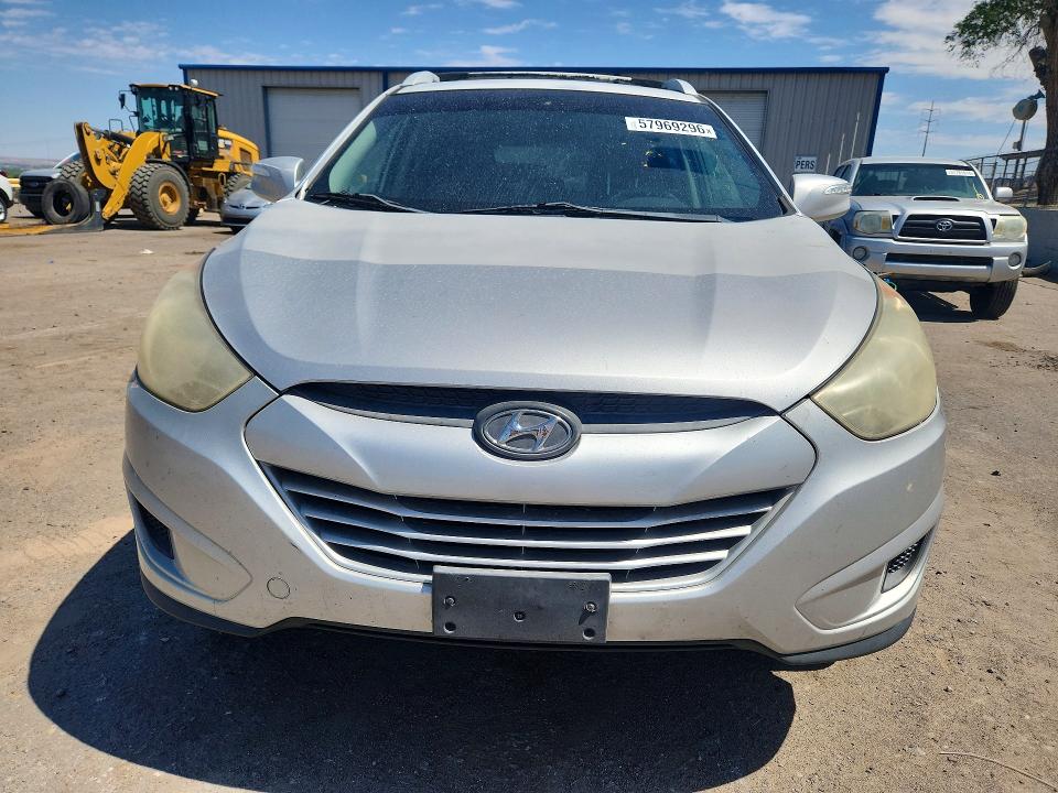 2012 Hyundai Tucson VIN KM8JU3AC2CU521684 COPART salvage auction — NORMAL WEAR, Nm - Certificate Of Title, sold $850 on 2026-07-14 (photo 5)