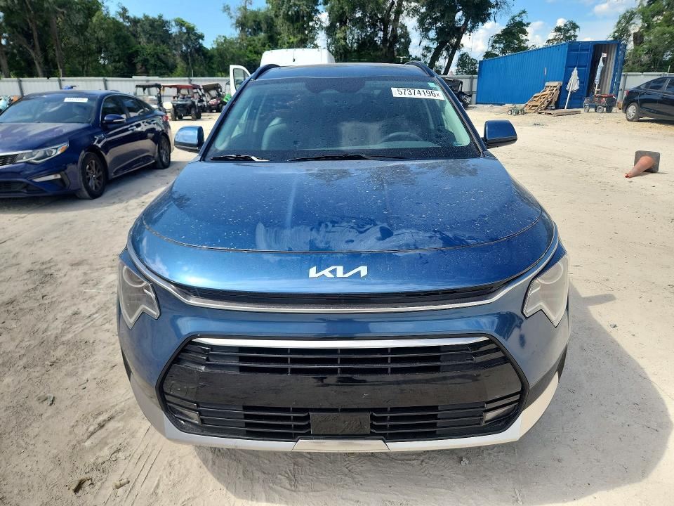 2025 Kia Niro VIN KNDCR3LE3S5253105 COPART salvage auction — REAR END, Fl - Cert Of Title Slvg Rebuildable, sold $11,200 on 2026-08-18 (photo 5)