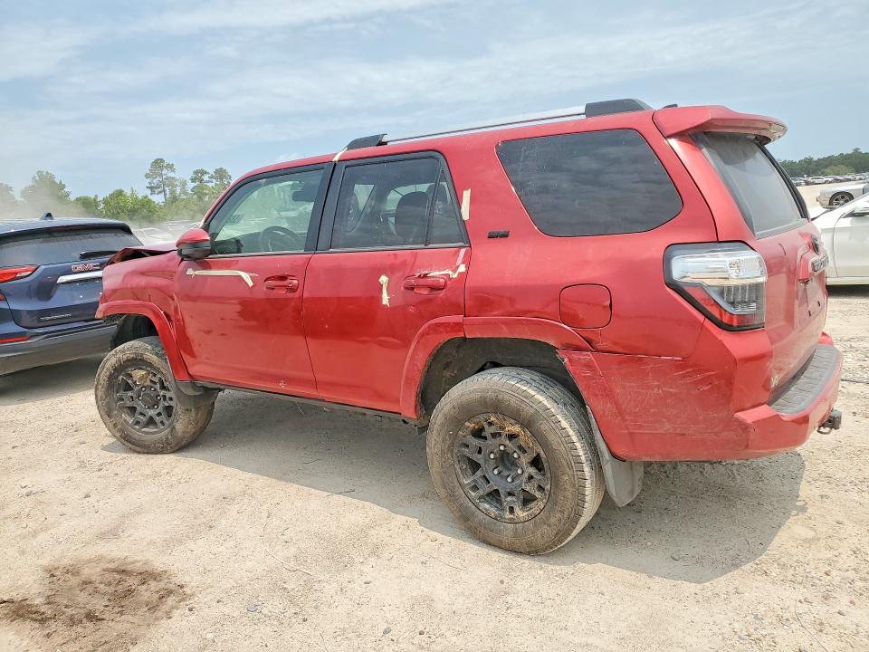2021 Toyota 4runner VIN JTEEU5JR5M5240220 COPART salvage auction — FRONT END, Tx - Certificate Of Title (P), sold $7,500 on 2026-07-10 (photo 2)