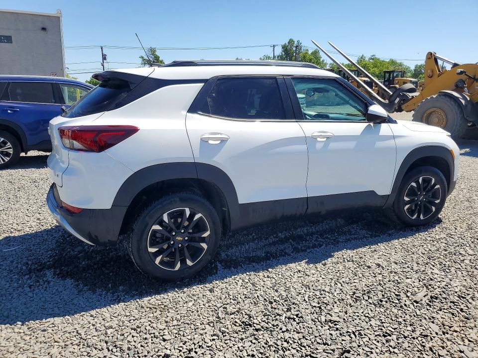 2022 Chevrolet Trailblazer VIN KL79MRSLXNB037055 COPART salvage auction — SIDE, NJ - CERT OF TITLE-SALVAGE, sold $2,700 on 2026-07-24 (photo 3)