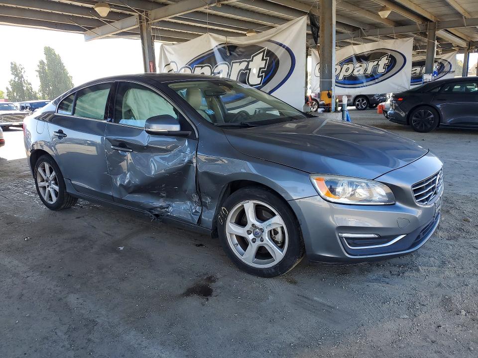 2016 Volvo S60 VIN YV126MFK8G2405751 COPART salvage auction — SIDE, Ca - Salvage Certificate, sold $500 on 2026-07-04 (photo 4)