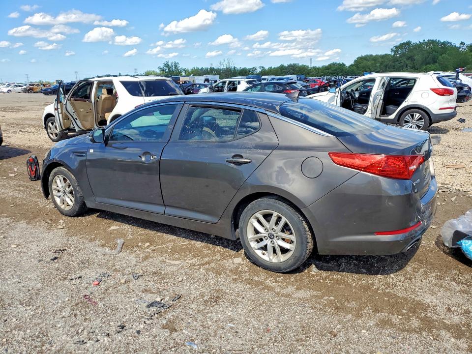 2011 Kia Optima VIN KNAGM4A71B5122620 COPART salvage auction — VANDALISM, Il - Salvage Certificate, sold $375 on 2026-07-31 (photo 2)