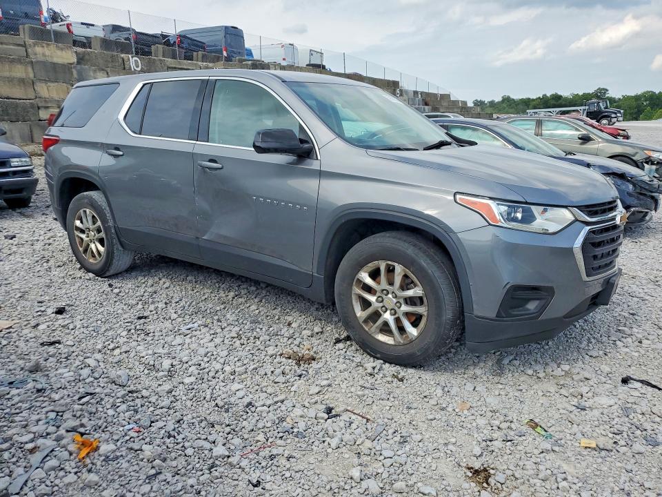 2019 Chevrolet Traverse VIN 1GNERFKW1KJ290303 COPART salvage auction — MECHANICAL, Oh - Certificate Of Title, sold $1,900 on 2026-07-10 (photo 4)