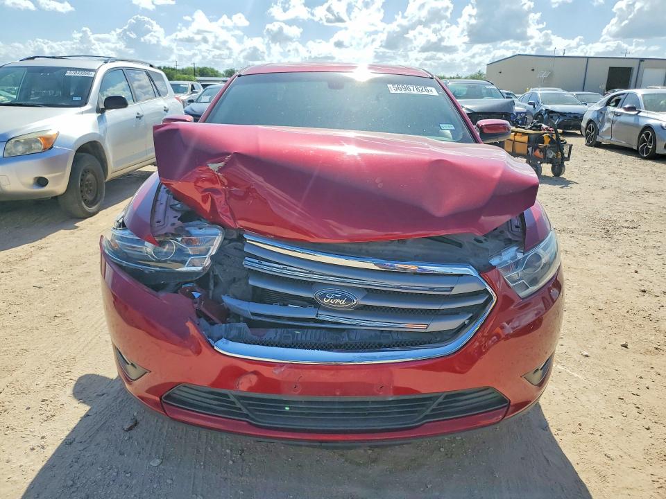 2017 Ford VIN 1FAHP2E81HG133285 COPART salvage auction — FRONT END, Tx - Salvage Vehicle Title, sold $1,700 on 2026-07-02 (photo 5)