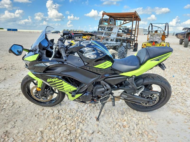 2026 Kawasaki Ex VIN ML5EXEP16TDAH1206 COPART salvage auction — SIDE, TX - SALVAGE VEHICLE TITLE (P), sold $2,150 on 2026-07-30 (photo 3)
