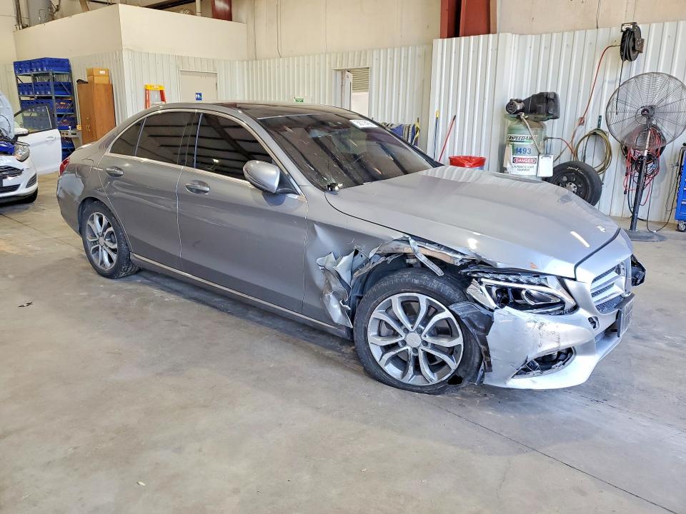 2016 Mercedes-benz C-klasse VIN WDDWF4JB4GR138782 COPART salvage auction — FRONT END, Tx - Salvage Vehicle Title, sold $1,750 on 2026-08-10 (photo 4)