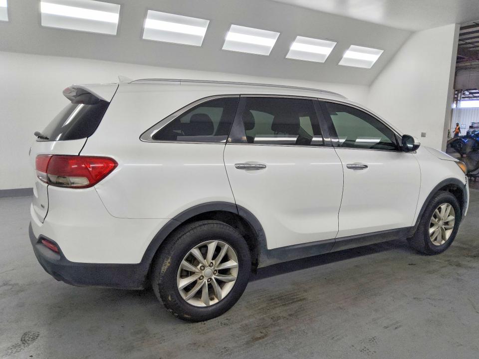 2016 Kia Sorento VIN 5XYPG4A33GG185224 COPART salvage auction — FRONT END, Ca - Certificate Of Title, sold $1,400 on 2026-07-02 (photo 3)