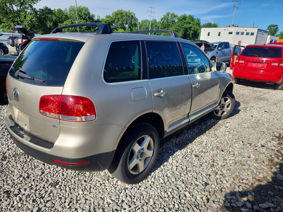 2004 Volkswagen Touareg VIN WVGBC67L24D011997 COPART salvage auction — REAR END, OH - CERT OF TITLE-SALVAGE, sold $300 on 2026-07-31 (photo 3)