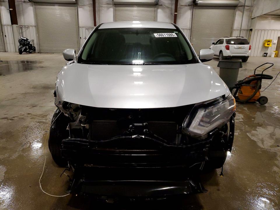 2017 Nissan Rogue VIN KNMAT2MV4HP582491 COPART salvage auction — FRONT END, Mt - Certificate Of Title, sold $850 on 2026-07-14 (photo 5)
