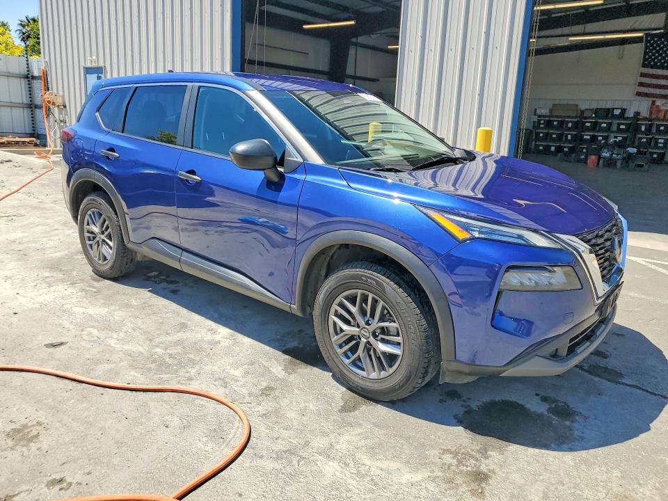 2023 Nissan Rogue sport VIN 5N1BT3AB8PC855440 COPART salvage auction — MECHANICAL, Ca - Certificate Of Title, sold $7,700 on 2026-07-08 (photo 4)