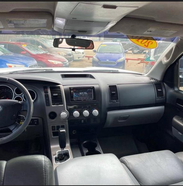 2010 Toyota Tundra VIN 5TFEY5F12AX089591 COPART salvage auction — MINOR DENT/SCRATCHES, Tx - Certificate Of Title (P), sold $6,500 on 2026-07-14 (photo 9)