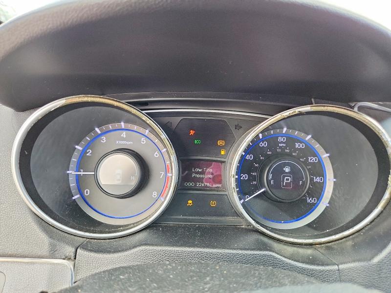 2011 Hyundai Sonata VIN 5NPEC4AC2BH158603 COPART salvage auction — SIDE, Tx - Salvage Vehicle Title, sold $600 on 2026-07-07 (photo 9)
