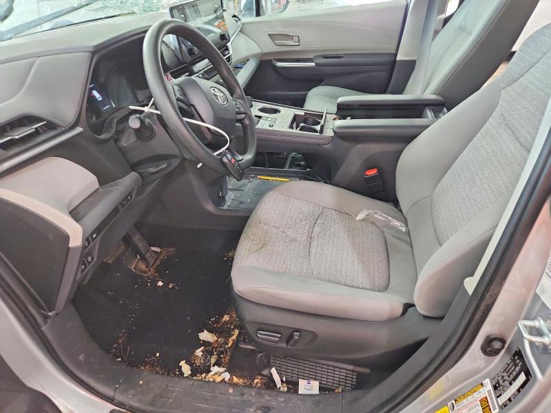 2022 Toyota Sienna VIN 5TDKSKFC6NS069389 COPART salvage auction — REAR END, Wv - Salvage Certificate, sold $5,000 on 2026-07-27 (photo 7)