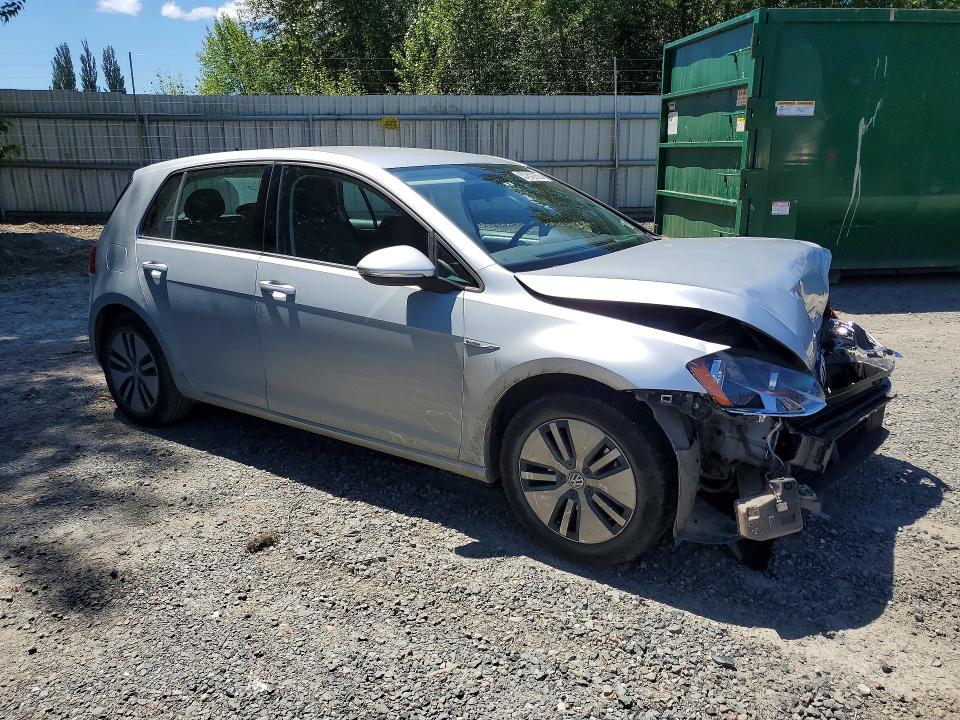 2016 Volkswagen VIN WVWKP7AU9GW914446 COPART salvage auction — FRONT END, Salvage Title, sold $300 on 2026-07-20 (photo 4)