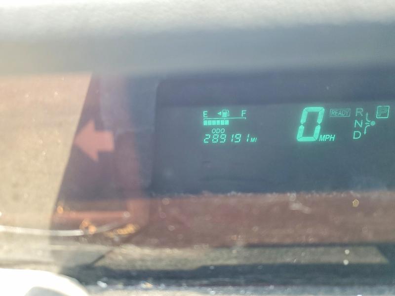 2004 Toyota Prius VIN JTDKB20U740114326 COPART salvage auction — VANDALISM, CA - SALVAGE CERTIFICATE, sold $300 on 2026-07-13 (photo 9)
