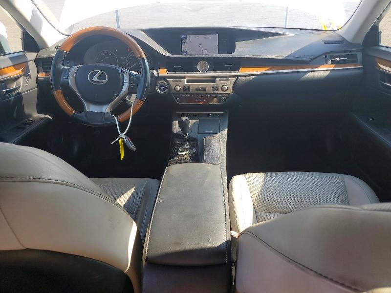 2014 Lexus ES VIN JTHBW1GG4E2066030 COPART salvage auction — MINOR DENT/SCRATCHES, NV - CERTIFICATE OF TITLE, sold $7,600 on 2026-07-14 (photo 8)
