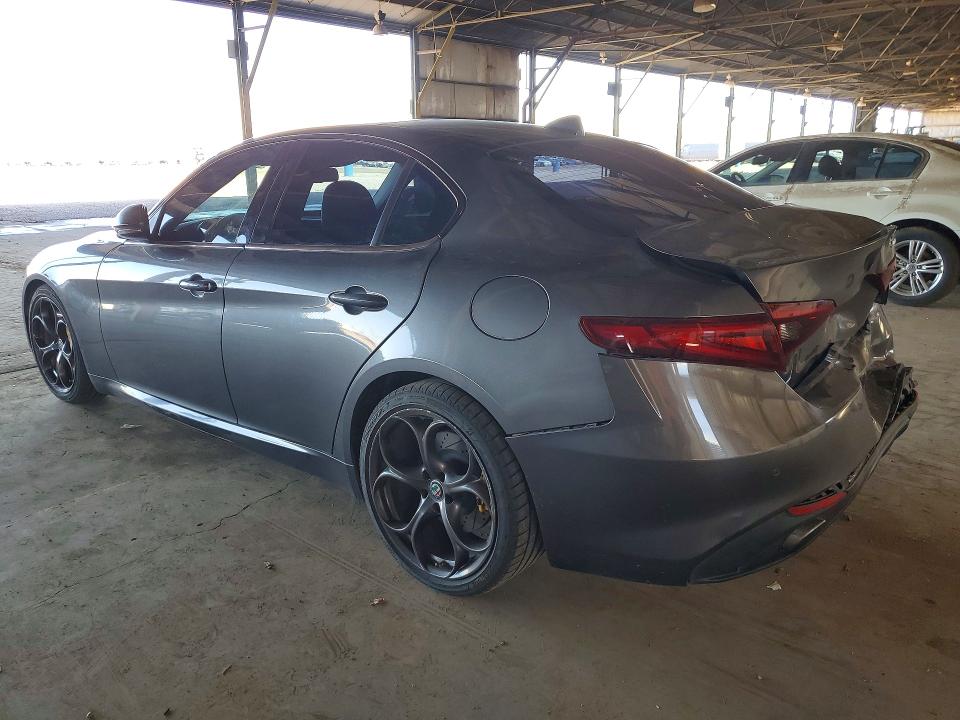 2018 Alfa romeo VIN ZARFAECN2J7572570 COPART salvage auction — REAR END, Az - Cert Of Title - Salvage, sold $3,750 on 2026-07-27 (photo 2)