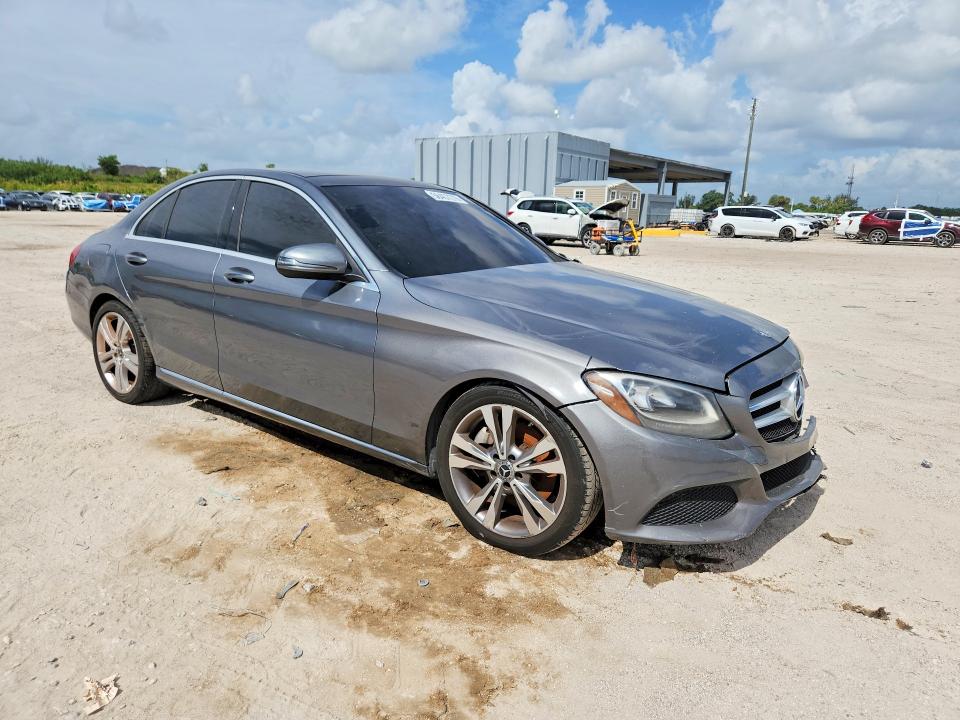 2018 Mercedes-benz C class VIN WDDWF4JB5JR415009 COPART salvage auction — FRONT END, FL - CERTIFICATE OF TITLE, sold $4,950 on 2026-07-14 (photo 4)