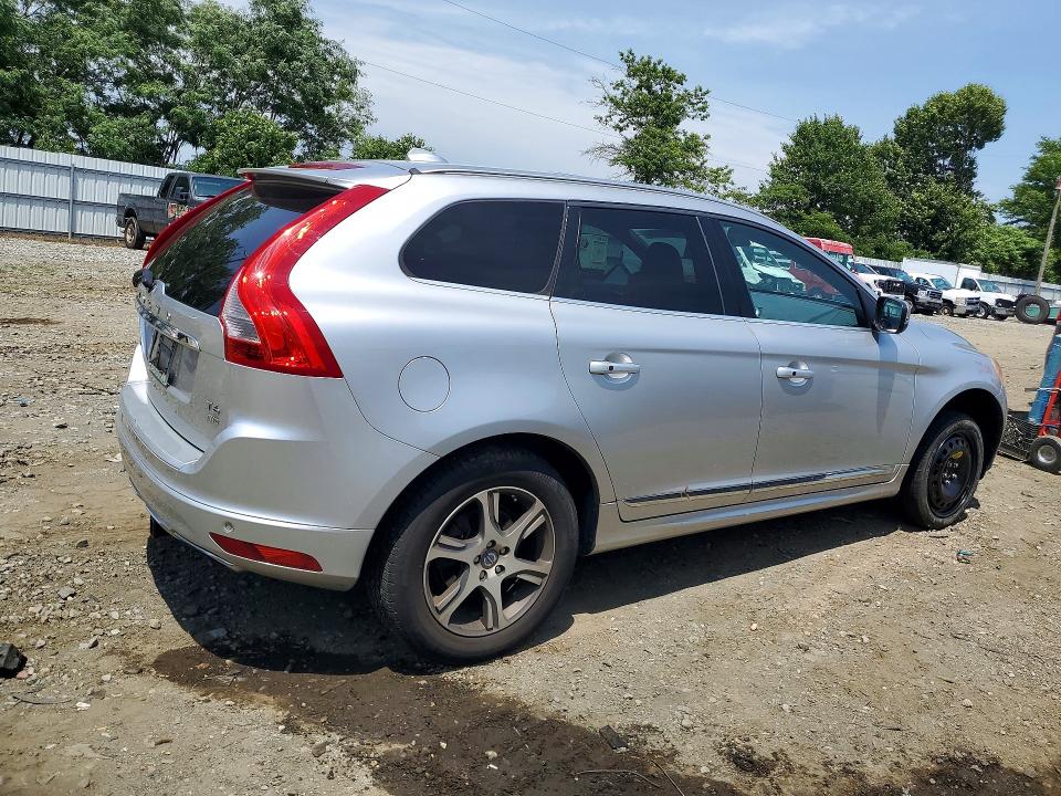 2015 Volvo Xc60 VIN YV4902RK0F2662713 COPART salvage auction — SIDE, Nj - Cert Of Title-Salvage, sold $1,200 on 2026-08-10 (photo 3)